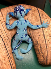 Load image into Gallery viewer, Full body silicone fantasy avatar navi baby girl 8.5”
