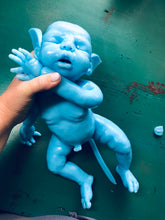 Load image into Gallery viewer, Blank (unpainted) full body silicone  avatar inspired GIRL 17” kit in super soft blend
