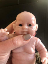 Load image into Gallery viewer, Blank (unpainted) full body silicone mini kit Vikki 9” in soft blend with 3D skin effect
