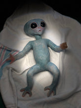 Load image into Gallery viewer, Full body silicone mini baby Alien in super soft blend 11”
